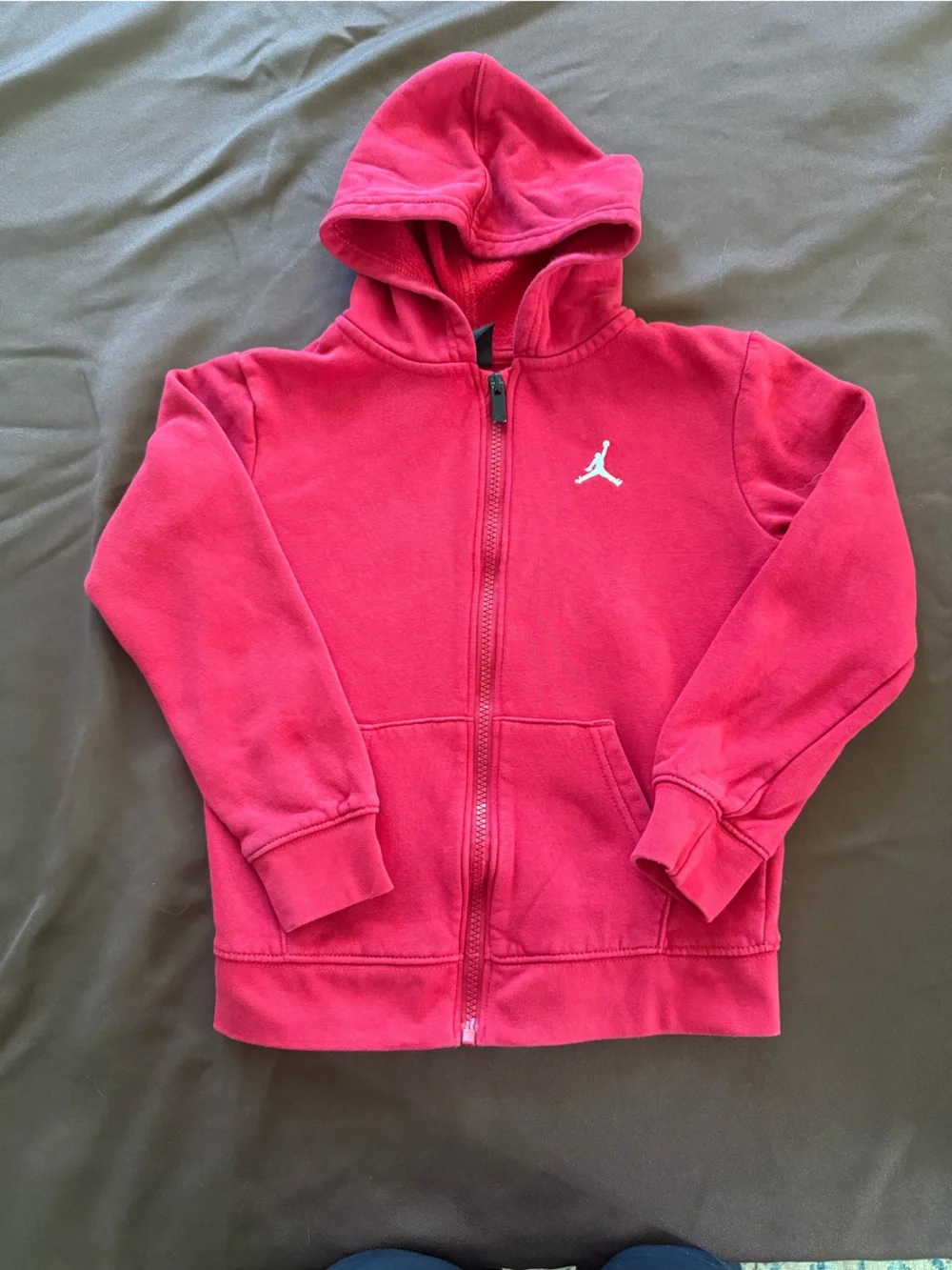 Nike/ Jordan Kids Sweatshirt and bottoms bundle size 6-7yrs 116-122cm